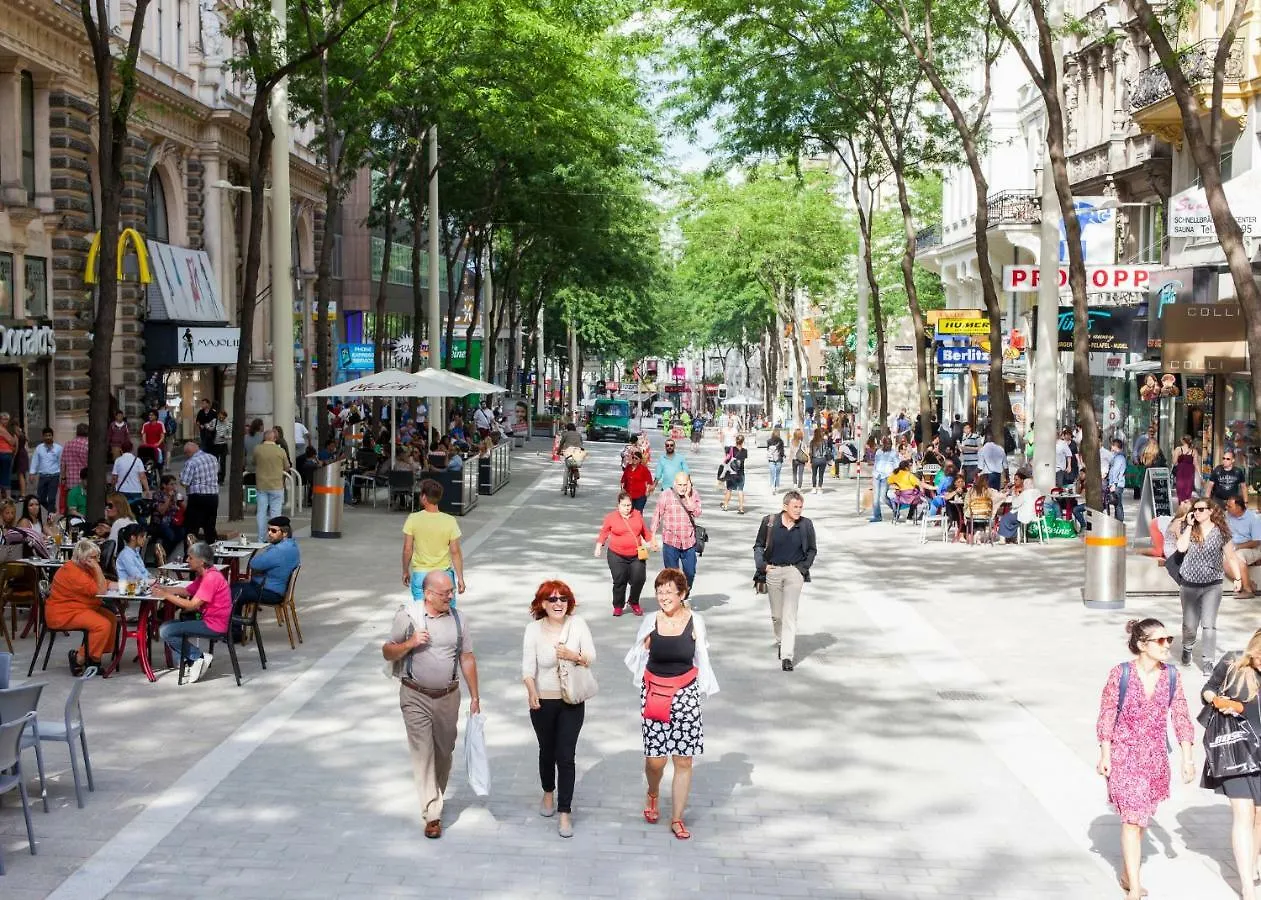 Fancy Home For 6 With Self-Check-In At Spittelberg Wien