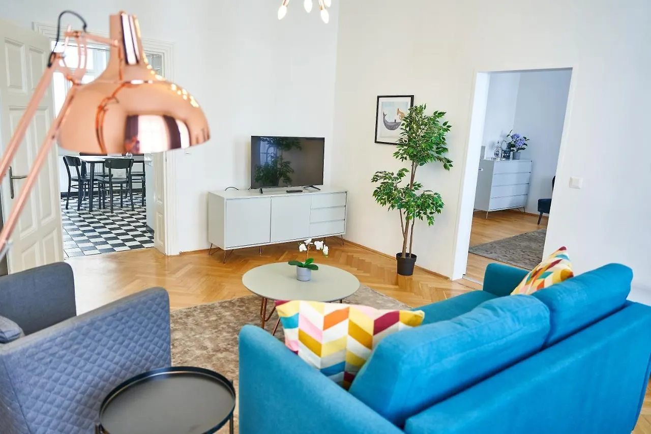 Fancy Home For 5 With Self-Check-In At Spittelberg Wenen 0*,