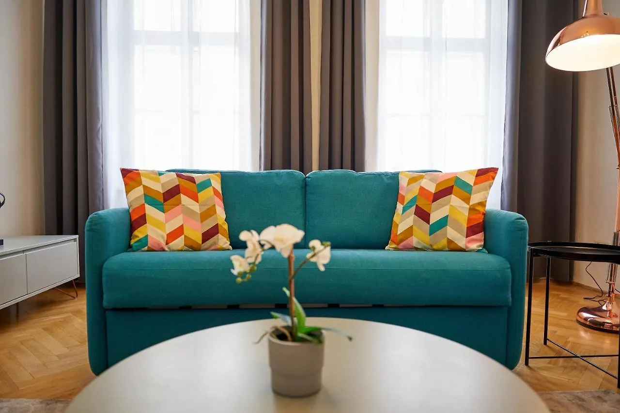 Fancy Home For 5 With Self-Check-In At Spittelberg Wenen Oostenrijk