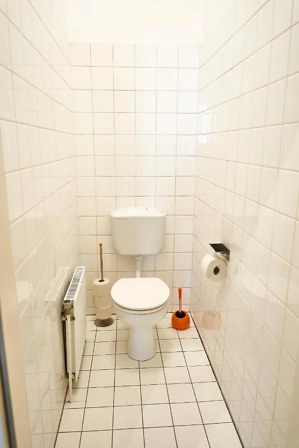 Fancy Home For 5 With Self-Check-In At Spittelberg Wenen Appartement