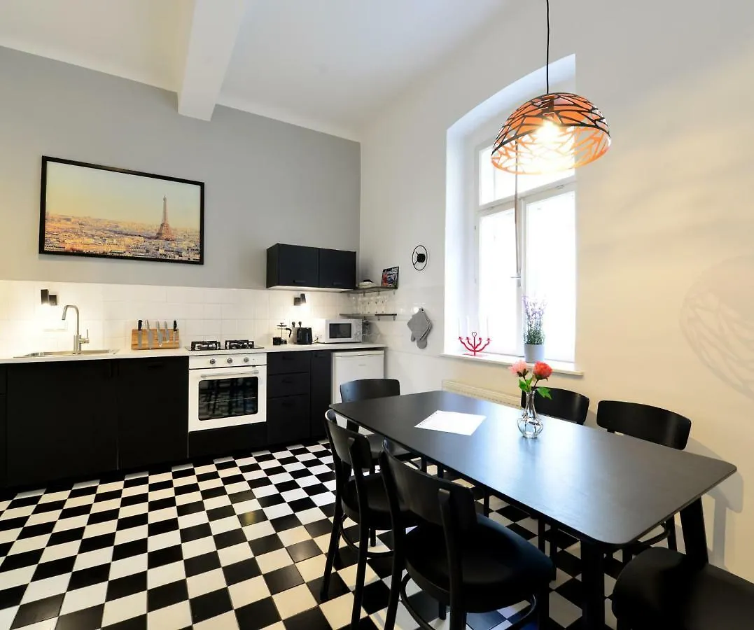 Fancy Home For 5 With Self-Check-In At Spittelberg Wenen